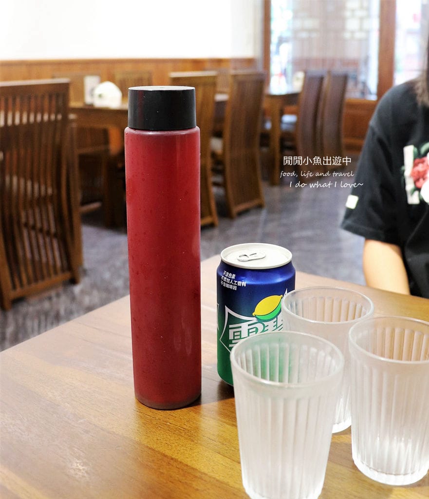 迪化街美食。湘帝御膳食堂。老屋餐廳享用紅燒牛肉麵、清燉牛肉麵、半筋半肉牛肉麵