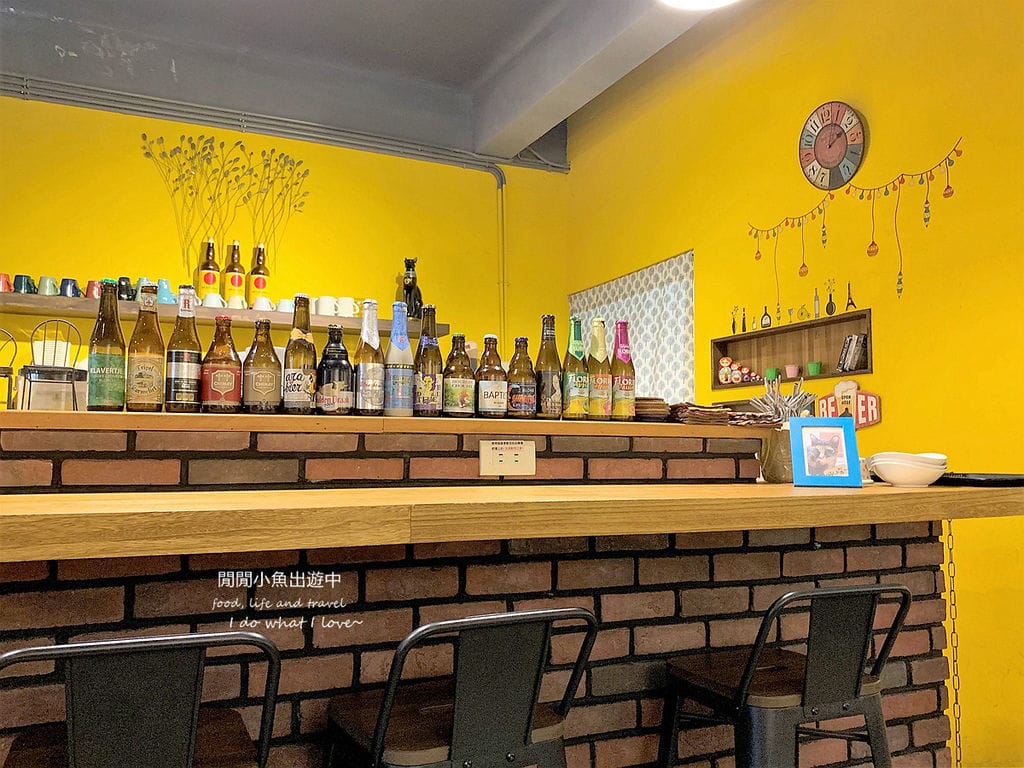 板橋美食餐廳 翁林•林Cafe。巷弄中的工業風早午餐、下午茶、義大利麵、咖啡廳，寵物友善